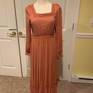 Small Maxi Dress